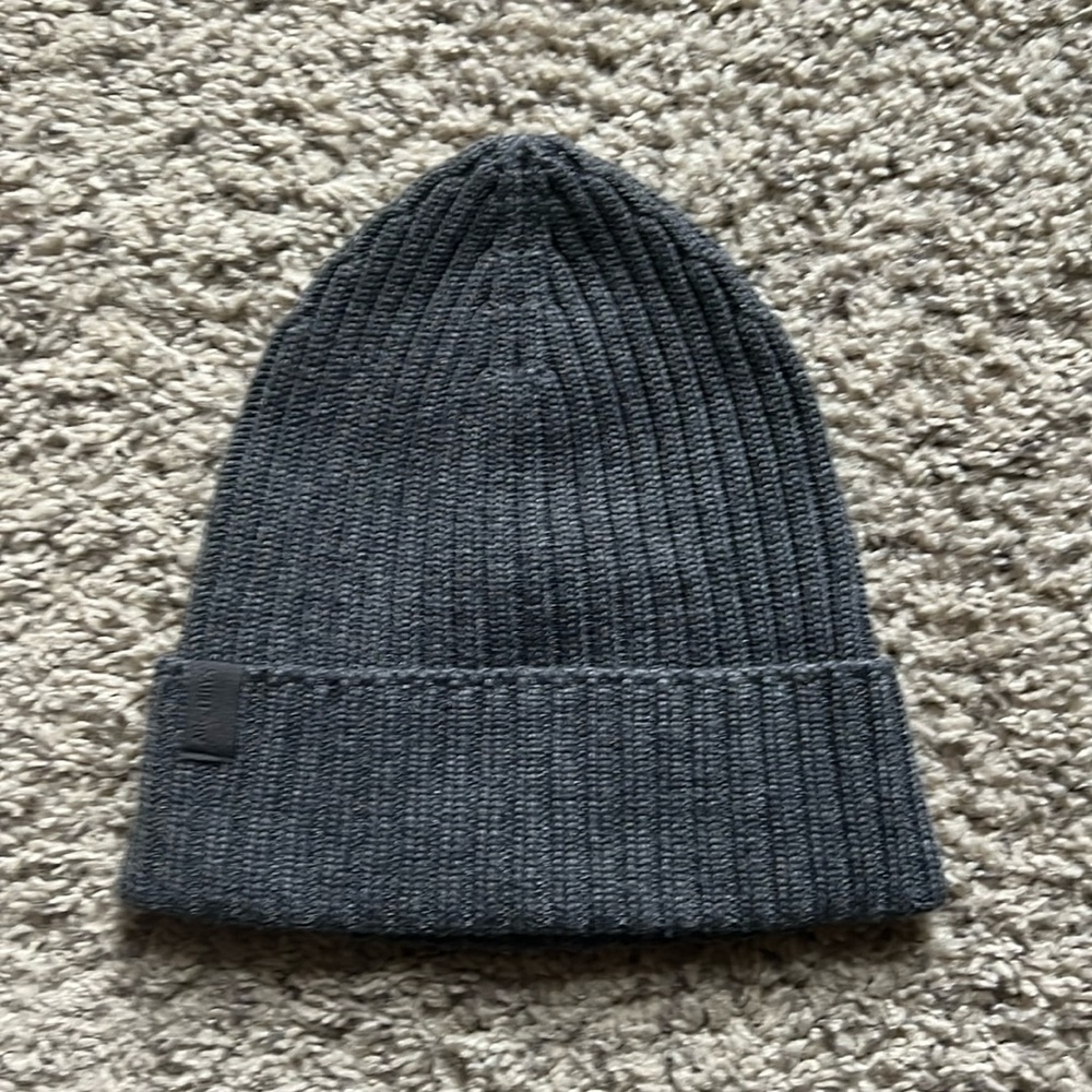 Arc’teryx Beanie, Gray